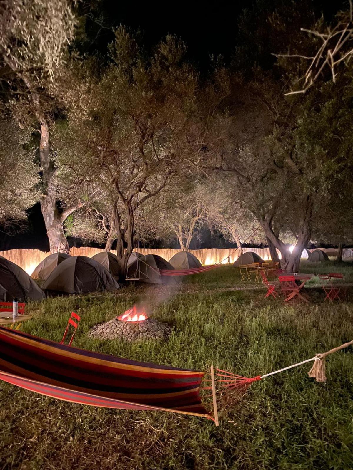 Borsh Olive Camping Hotel Екстериор снимка